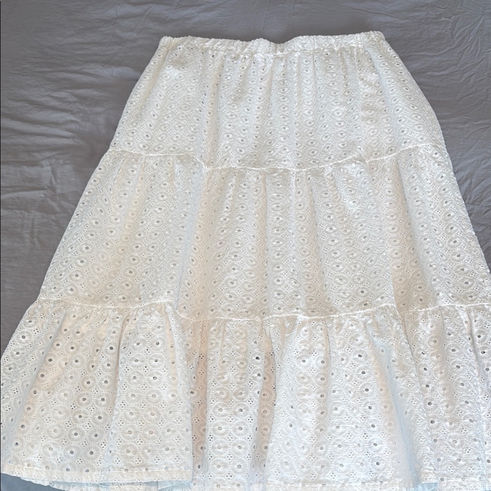 Crown & Ivy White Eyelet A-Line Skirt